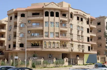 Apartment - 3 Bedrooms - 3 Bathrooms for sale in El Narges Buildings - Al Narges - New Cairo City - Cairo