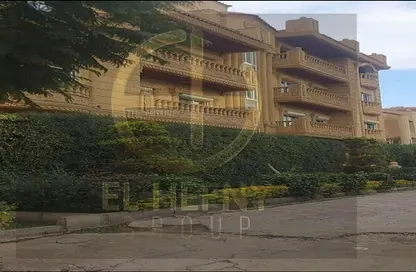 Apartment - 3 Bedrooms - 2 Bathrooms for sale in Al Shouyfat St. - District 1 - The 5th Settlement - New Cairo City - Cairo