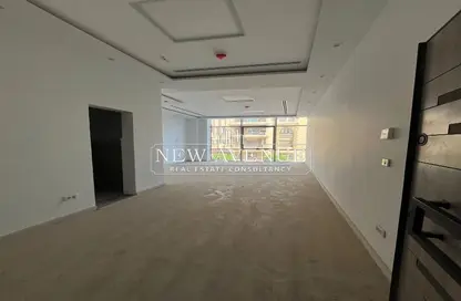 Office Space - Studio - 1 Bathroom for sale in Hayati Residence - North Investors Area - New Cairo City - Cairo