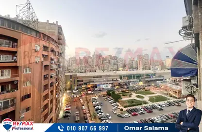 Apartment - 3 Bedrooms - 2 Bathrooms for sale in Mohamed Bahaa Al Din Al Ghouri St. - Smouha - Hay Sharq - Alexandria