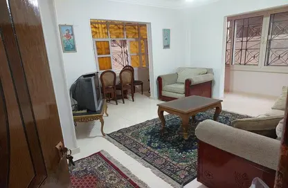 Apartment - 1 Bedroom - 1 Bathroom for rent in Al Sheikh Ahmed Ibrahim St. - El Hegaz Square - El Nozha - Cairo