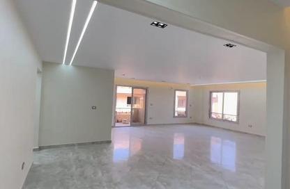 Apartment - 3 Bedrooms - 3 Bathrooms for sale in Al Khamayel city - Sheikh Zayed Compounds - Sheikh Zayed City - Giza