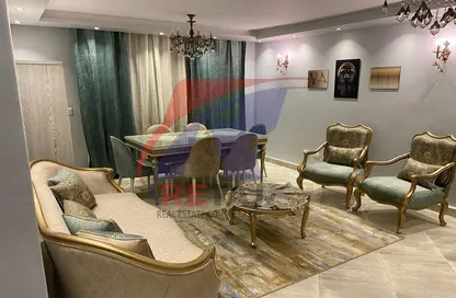 Apartment - 3 Bedrooms - 2 Bathrooms for sale in El Koronfel - The 5th Settlement - New Cairo City - Cairo