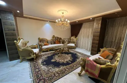 Apartment - 4 Bedrooms - 2 Bathrooms for sale in Ashgar Darna - Zahraa El Maadi - Hay El Maadi - Cairo