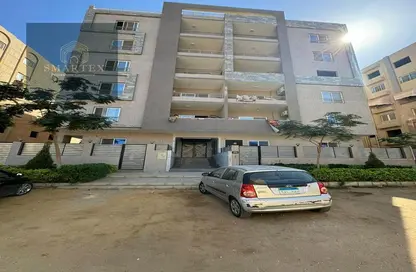 Apartment - 3 Bedrooms - 2 Bathrooms for sale in Neighborhood B - 2nd District West - Shorouk City - Cairo