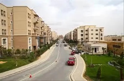 Apartment - 2 Bedrooms - 2 Bathrooms for sale in Al Katameya Plaza - The 1st Settlement - New Cairo City - Cairo