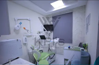 Clinic - Studio - 1 Bathroom for rent in Ozone Health Care District - Al Narges - New Cairo City - Cairo