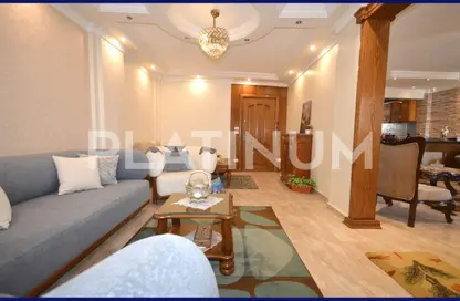 Apartment - 2 Bedrooms for sale in Al Bostan St. - El Mandara - Hay Than El Montazah - Alexandria