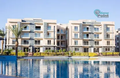 Apartment - 2 Bedrooms - 2 Bathrooms for sale in Galleria Residences - South Investors Area - New Cairo City - Cairo