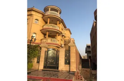 Villa - 7+ Bedrooms - 7+ Bathrooms for sale in West Somid Road - West Somid - 6 October City - Giza