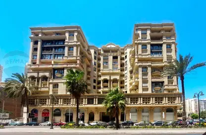 Apartment - 3 Bedrooms - 3 Bathrooms for sale in Mohamed Fawzy Moaz St. - Smouha - Hay Sharq - Alexandria