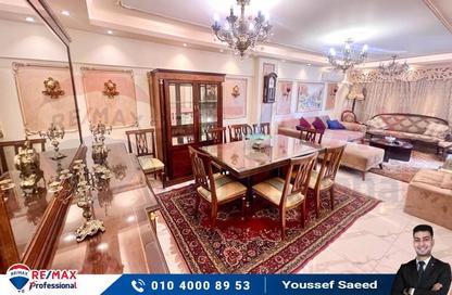 Apartment - 2 Bedrooms - 1 Bathroom for rent in Sidi Gaber St. - Sidi Gaber - Hay Sharq - Alexandria