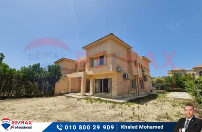 Villa - 4 Bedrooms - 3 Bathrooms for sale in Alex West - Alexandria Compounds - Alexandria