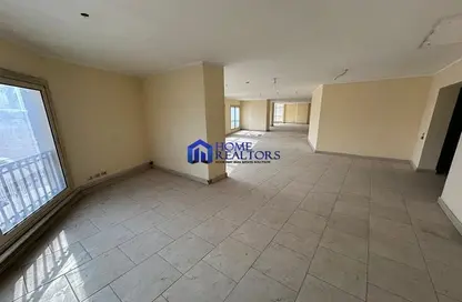 Full Floor - Studio - 2 Bathrooms for rent in Al Laselky St. - El Laselky - New Maadi - Hay El Maadi - Cairo