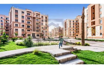 Apartment - 3 Bedrooms - 2 Bathrooms for sale in Degla Gardens - Hadayek October - 6 October City - Giza