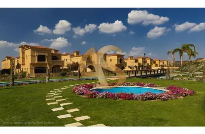 Twin House - 4 Bedrooms - 4 Bathrooms for sale in Royal Meadows - Sheikh Zayed Compounds - Sheikh Zayed City - Giza