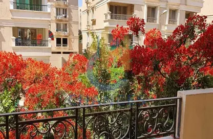 Apartment - 2 Bedrooms - 1 Bathroom for sale in Zizinia St. - South Investors Area - New Cairo City - Cairo