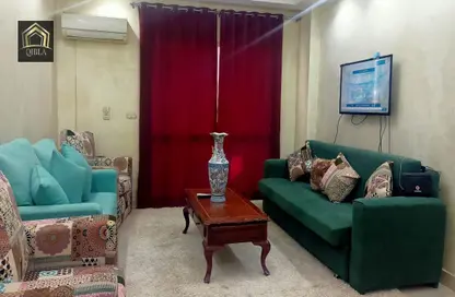 Apartment - 2 Bedrooms - 1 Bathroom for rent in Al Mostakbal - 12th District - Sheikh Zayed City - Giza