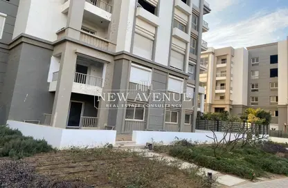 Apartment - 3 Bedrooms - 3 Bathrooms for sale in Hyde Park - 5th Settlement Compounds - The 5th Settlement - New Cairo City - Cairo