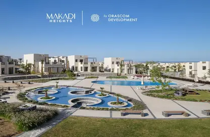 Chalet - 2 Bedrooms - 3 Bathrooms for sale in Makadi Resort - Makadi - Hurghada - Red Sea