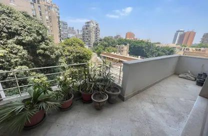 Apartment - 2 Bedrooms - 2 Bathrooms for rent in Bahaa Eldeen Krakoush St. - Zamalek - Cairo