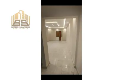 Apartment - 2 Bedrooms - 1 Bathroom for sale in Entertainment District - Obour City - Qalyubia