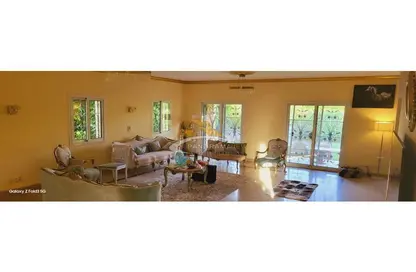 Villa - 3 Bedrooms - 4 Bathrooms for rent in Madinaty - Cairo