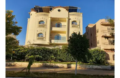 Villa - 6 Bedrooms - 4 Bathrooms for sale in 7th District - Obour City - Qalyubia