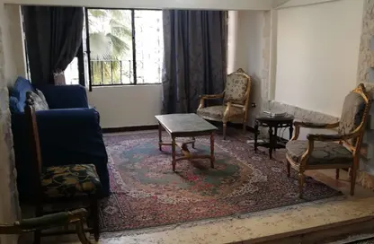 Apartment - 2 Bedrooms - 1 Bathroom for rent in 3rd District - Sheikh Zayed City - Giza