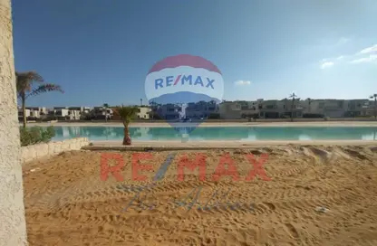 Chalet - 3 Bedrooms - 3 Bathrooms for sale in Azha - Al Ain Al Sokhna - Suez