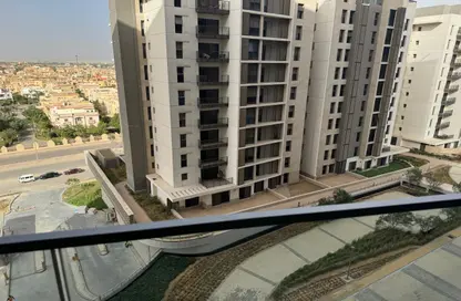 Apartment - 1 Bedroom - 1 Bathroom for rent in Village Views - Zed Towers - Sheikh Zayed Compounds - Sheikh Zayed City - Giza