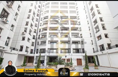 Apartment - 2 Bedrooms - 2 Bathrooms for sale in El Riada School St. - Smouha - Hay Sharq - Alexandria