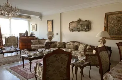 Apartment - 4 Bedrooms - 2 Bathrooms for sale in New Maadi Extension - Hay El Maadi - Cairo