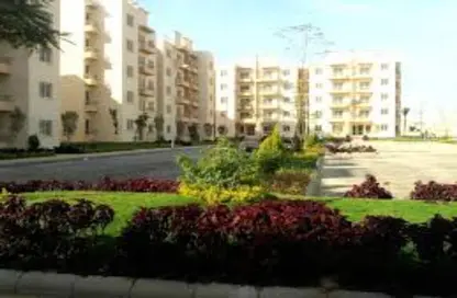 Apartment - 2 Bedrooms - 1 Bathroom for sale in Al Mostakbal - 12th District - Sheikh Zayed City - Giza