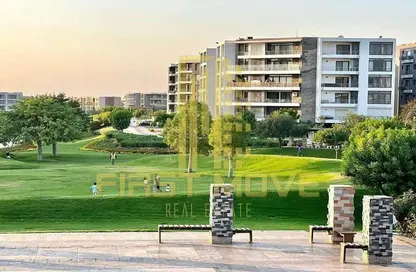 Apartment - 3 Bedrooms - 3 Bathrooms for sale in Sarai - Mostakbal City Compounds - Mostakbal City - Future City - Cairo