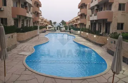 Chalet - 2 Bedrooms - 1 Bathroom for sale in Holiday Beach - Al Ain Al Sokhna - Suez