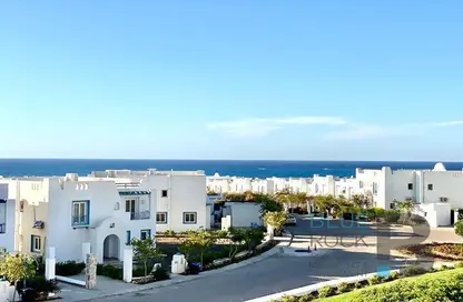 Penthouse - 2 Bedrooms - 2 Bathrooms for sale in Mountain View - Ras Al Hekma - North Coast