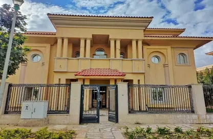 Villa - 5 Bedrooms - 6 Bathrooms for rent in Madinaty - Cairo