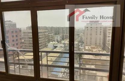 Apartment - 2 Bedrooms - 1 Bathroom for sale in Amaer Madinet Nasr Road - 10th District - Nasr City - Cairo