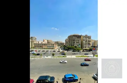 Apartment - 3 Bedrooms - 2 Bathrooms for sale in Al Hegaz St. - El Mahkama Square - Heliopolis - Masr El Gedida - Cairo