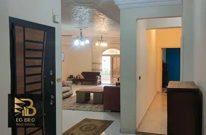 Apartment - 3 Bedrooms - 2 Bathrooms for rent in The 1st Settlement - New Cairo City - Cairo