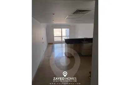 Apartment - 1 Bedroom - 2 Bathrooms for sale in New Giza - Cairo Alexandria Desert Road - 6 October City - Giza