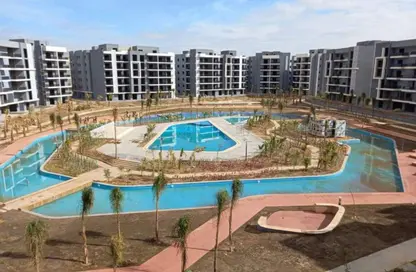 Apartment - 2 Bedrooms - 2 Bathrooms for sale in Sun Capital - Fayoum Desert road - 6 October City - Giza