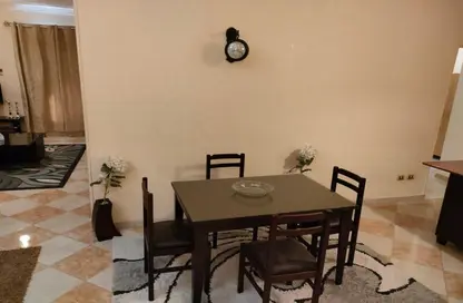 Apartment - 2 Bedrooms - 1 Bathroom for rent in Al Narges 1 - Al Narges - New Cairo City - Cairo