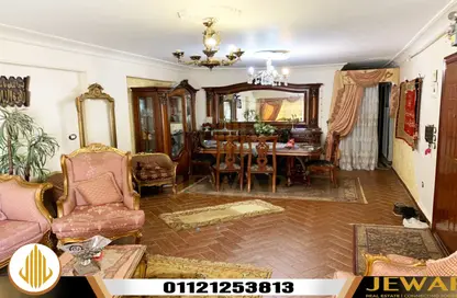 Apartment - 4 Bedrooms - 1 Bathroom for sale in Lageteh St. - Ibrahimia - Hay Wasat - Alexandria