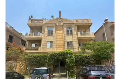 Duplex - 3 Bedrooms - 4 Bathrooms for sale in Ganoob El Acadimia - New Cairo City - Cairo