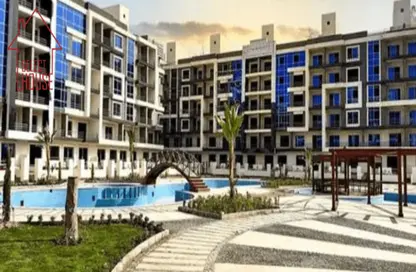 Shop - Studio - 2 Bathrooms for sale in Isola - Hadayek October - 6 October City - Giza