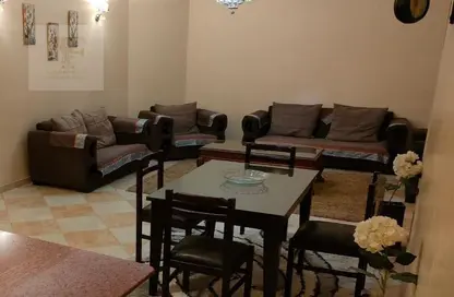 Apartment - 2 Bedrooms - 1 Bathroom for rent in Al Narges 1 - Al Narges - New Cairo City - Cairo