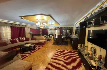 Apartment - 3 Bedrooms - 2 Bathrooms for sale in Al Laselky St. - El Laselky - New Maadi - Hay El Maadi - Cairo