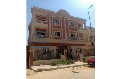 Duplex - 5 Bedrooms - 3 Bathrooms for sale in Mohamed Rahim St. - El Yasmeen 3 - El Yasmeen - New Cairo City - Cairo